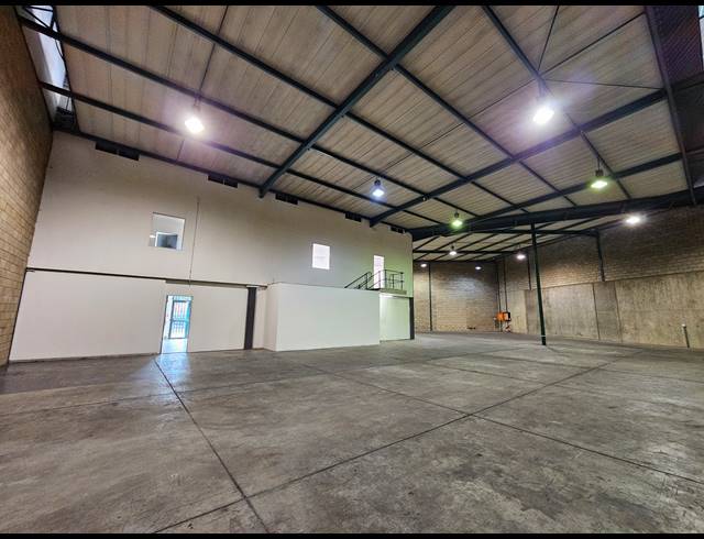 759M² WAREHOUSE TO LET IN LINBRO PARK